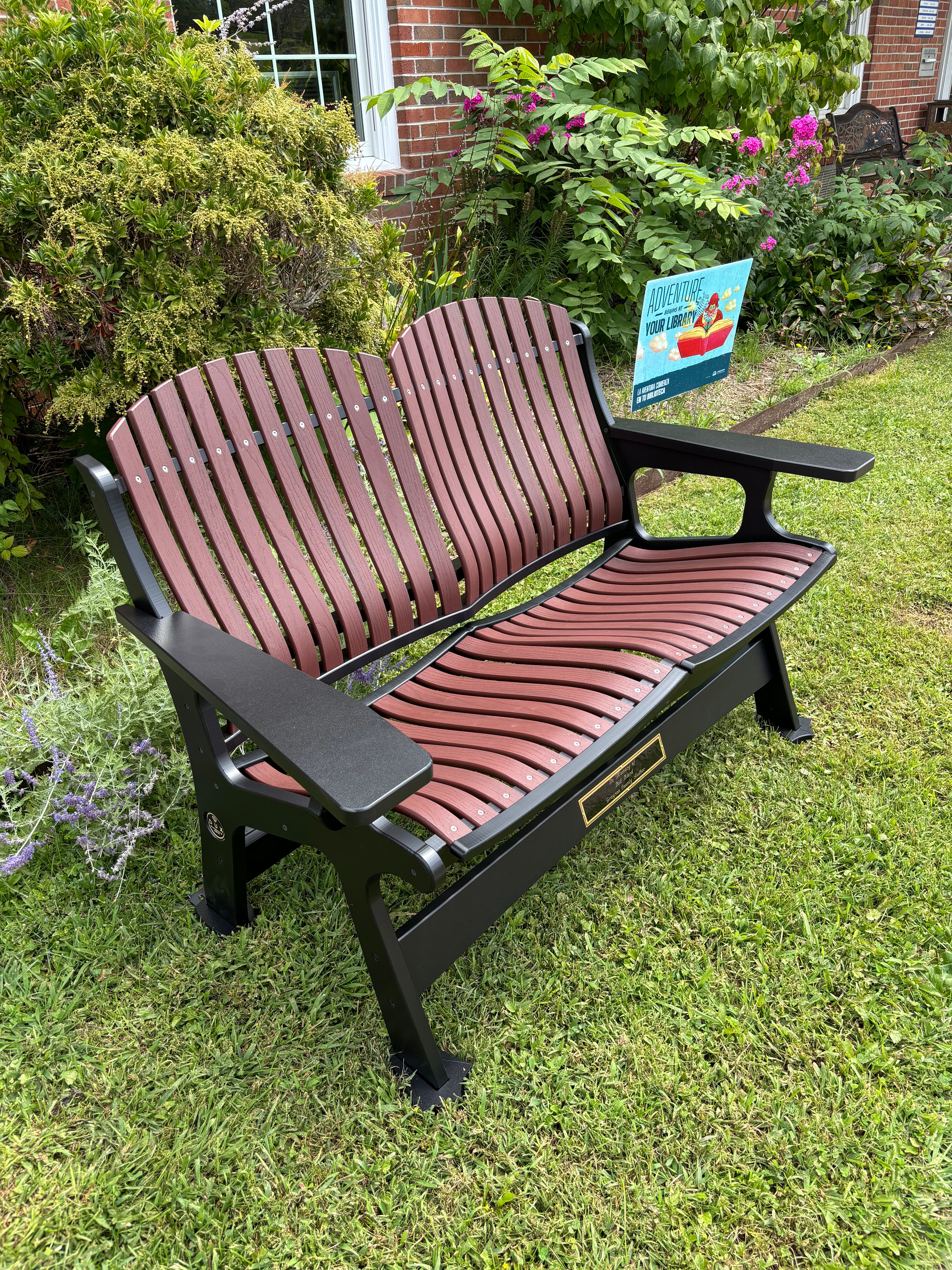 Courtyard Loveseat (Heavy Duty)