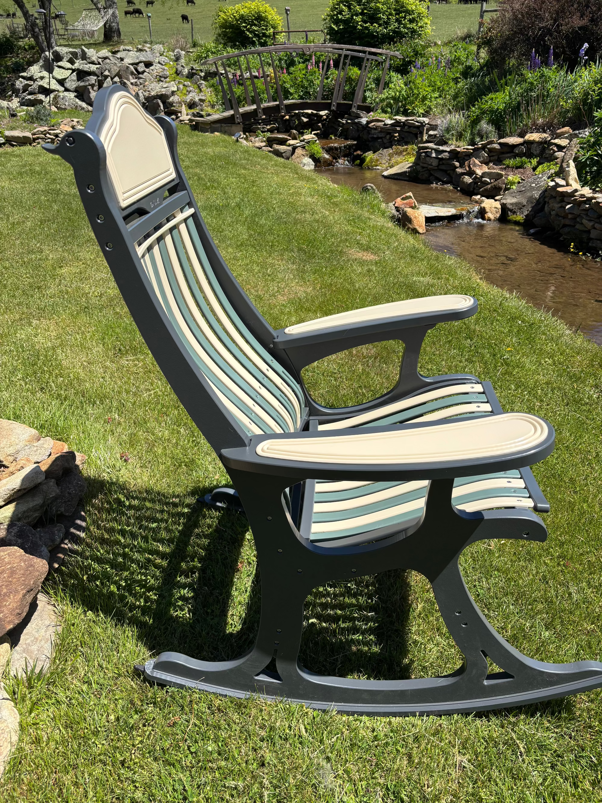 The Estate DreamRocker