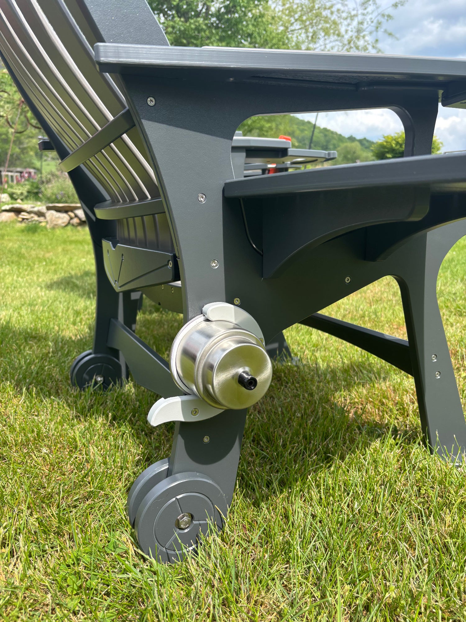 The High Back Fire Pit Set, WITH WHEELS