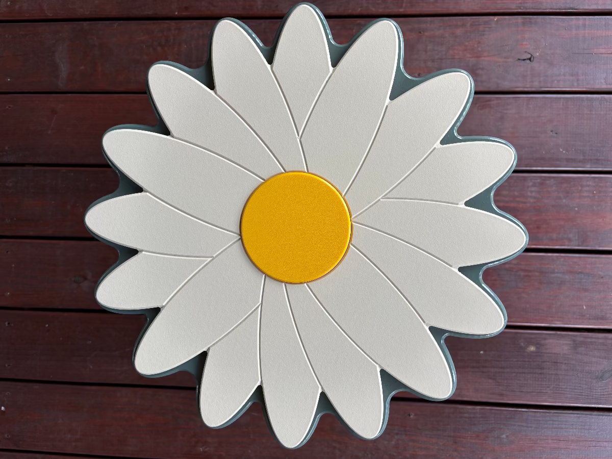 Daisy Bloom Side Table