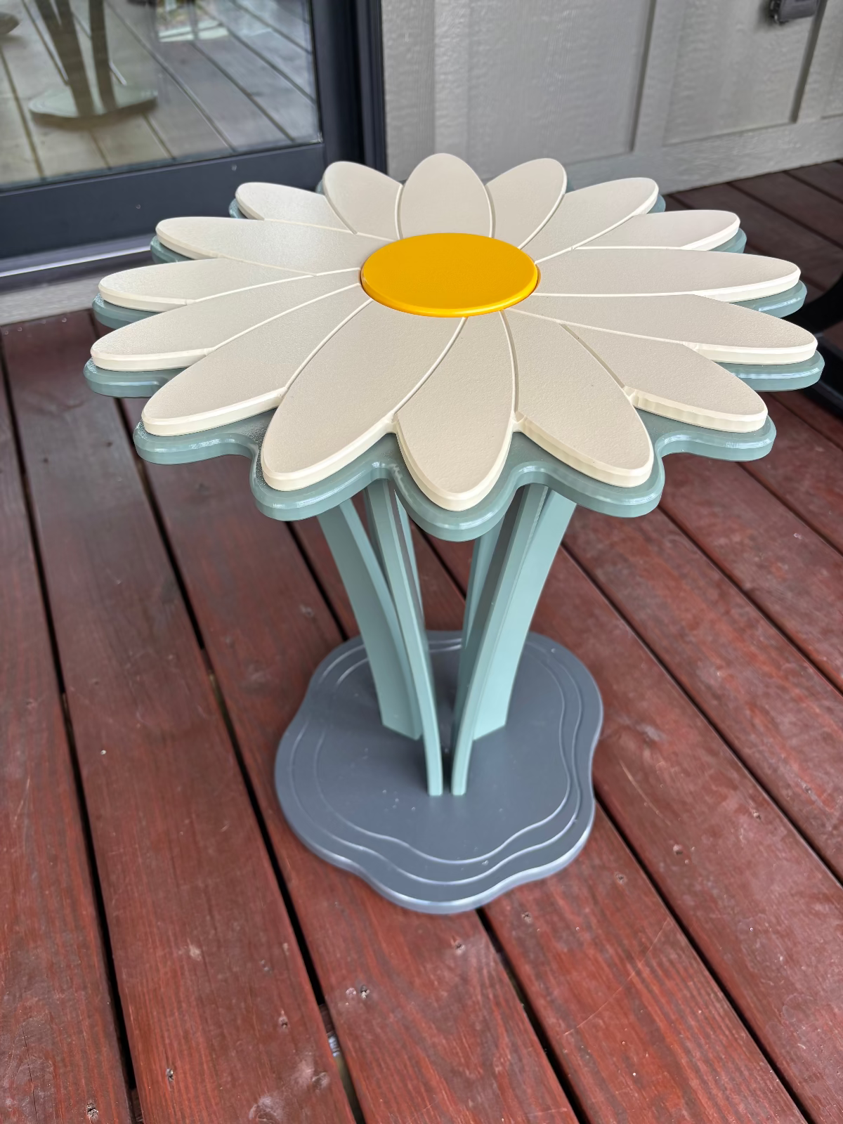 Daisy Side Table