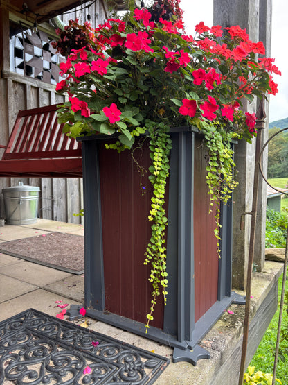 DUX Square Planter, 18"x 18"x24" high